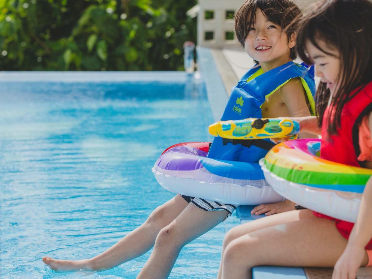 Hideout Okinawa Урума Экстерьер фото