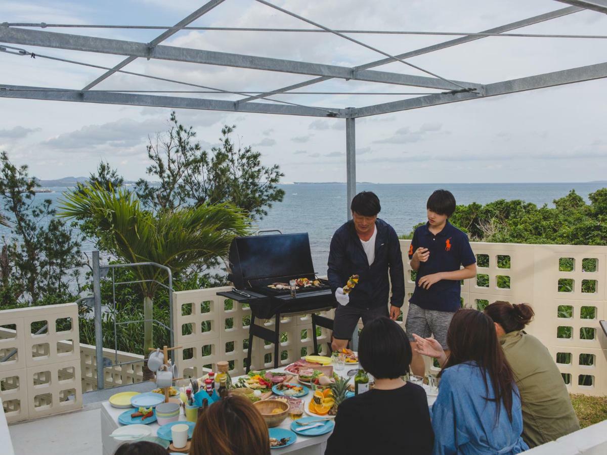Hideout Okinawa Урума Экстерьер фото